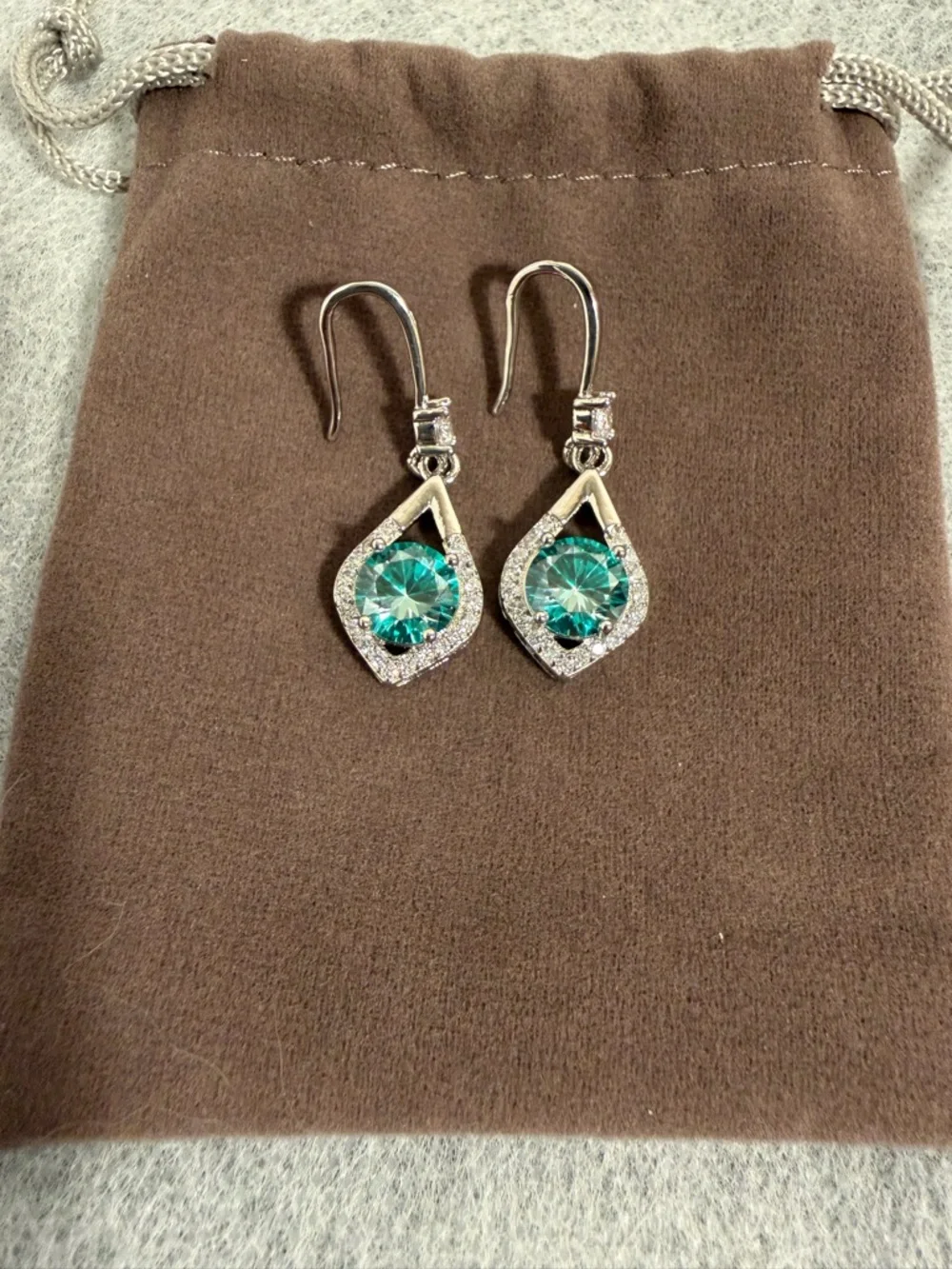 New Sterling Teardrop Earrings with Teal Crystal Centers - Picture 3 of 3